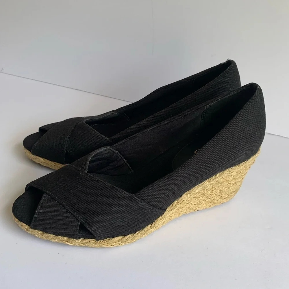 Chaps black espadrille shoes wedge heels size 8